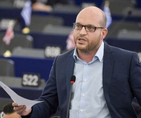 Italia: un ministru important al noului Guvern se opune familiilor homosexuale