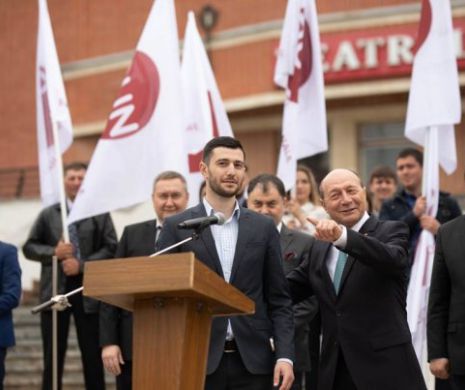 Orban ia de la Băsescu. Gestionarea PRAGMATICĂ a sfârșitului PMP