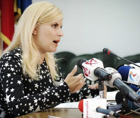 Presa din Costa Rica o numește pe Udrea „blonda lui Băsescu”