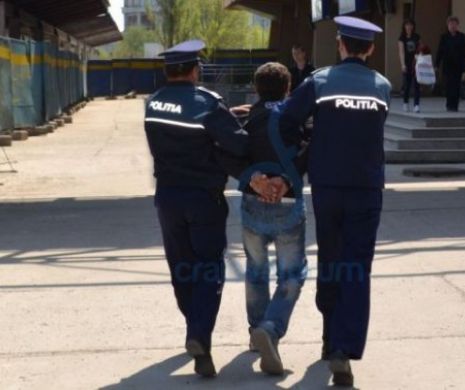 Spargeri Pe BandÄƒ RulantÄƒ La GalaÅ£i PoliÅ£istii Au Fost UimiÅ£i Cand Au VÄƒzut Cine Sunt FÄƒptasii Nu Le A Venit SÄƒ CreadÄƒ Evenimentul Zilei