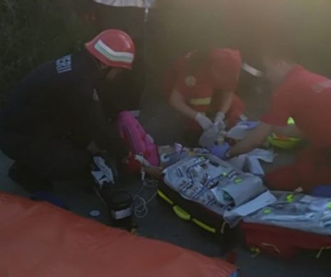 ACCIDENT TERIFIANT pe LITORALUL ROMÂNESC. Un șofer a intrat cu mașina într-un GRUP DE TURIȘTI„