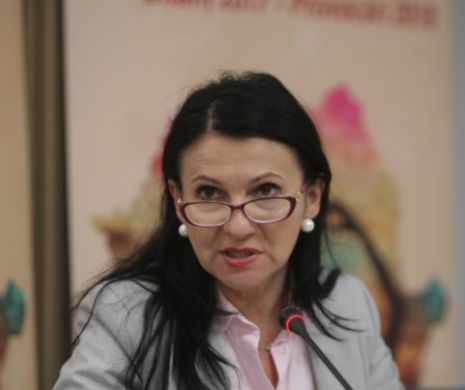 Asistenta medicală care a maltratat un copil a fost concediată. Poliția s-a autosesizat și a început o anchetă