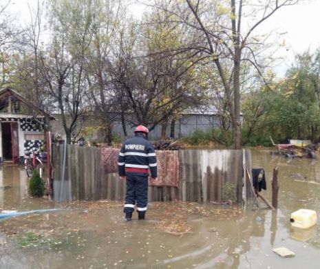 COD PORTOCALIU de INUNDAȚII. Avertizarea METEO s-a PRELUNGIT