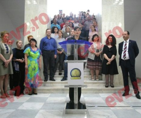 Kovesi reacționează după revocare