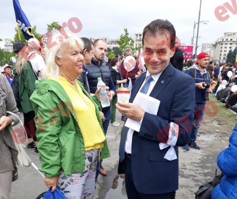 Liberalii fac haz de necaz. „Ludovic Orban ne duce după el 40 de ani prin deșert, ca Moise”