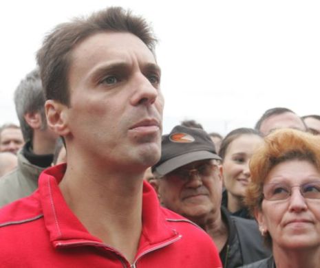 Mircea Badea îi declară RĂZBOI liderului PSD. „Nu mi se pare în regulă!”