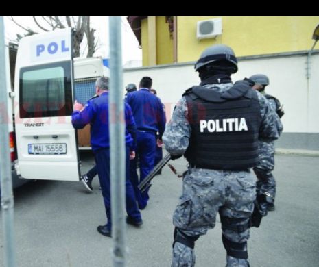 PISTOLARUL din Dolj rămâne la „beci”