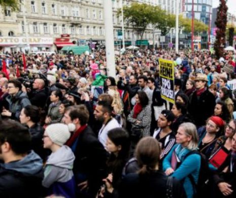 Populaţia României se reduce cu cinci români pe oră