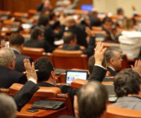 Proiectul de lege al „deputatului mitralieră” a fost adoptat de Senat! Conflictul de interese și incompatibilitățile SE PRESCRIU după trei ani