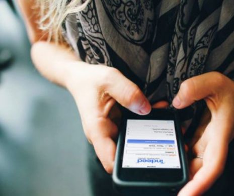 Regretele au fost prea târzii. În timp ce conducea autoturismul a scris pe Facebook ultimul său mesaj