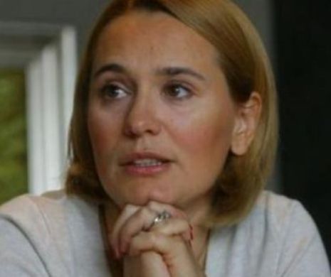Ştirile PRO TV. SCHIMBARE-BOMBĂ! Oare ce va spune Andreea Esca despre ANUNŢUL DE ULTIMĂ ORĂ? Breaking news