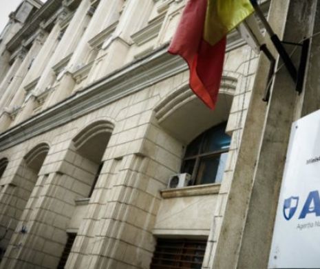 TIMPUL A EXPIRAT. Toți cei care încasează VENITURI trebuie să meargă la ANAF. Ce declarații trebuie SEMNATE URGENT