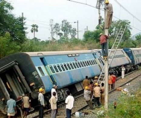 TRAGEDIE FEROVIARĂ! Un tren cu peste 300 de pasageri A DERAIAT! Care este bilanțul provizoriu al VICTIMELOR