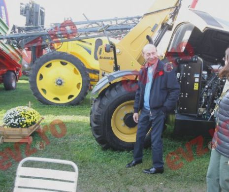 Traian Băsescu nu-l scoate din „ idiot, rebut uman, clawn nenorocit”  şi..... „ Marş afară Daia”