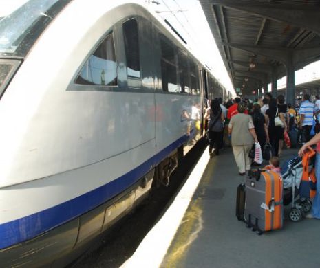 Trenurile pentru litoral nu vor avea vagoane suficiente în vara aceasta