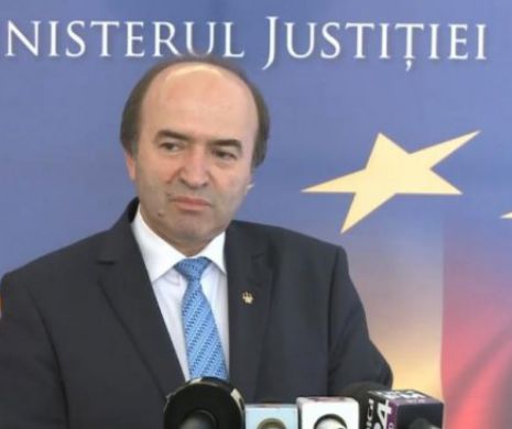 Tudorel Toader are un RĂSPUNS NEAȘTEPTAT despre faptul că modificările codurilor penale sunt făcute cu „dedicație” pentru Dragnea