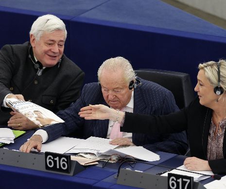 Veste cruntă pentru Marine Le Pen. Uniunea Europeană a ÎNGHEŢAT toate fondurile pentru partidul său. Franţa riscă să rămână FĂRĂ cel mai puternic partid de OPOZIŢIE