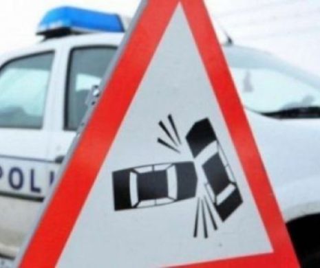 Accident TERIBIL! O persoană a MURIT și alte trei au ajuns la spital în stare GRAVĂ. Șoferul NU AVEA permis de CONDUCERE