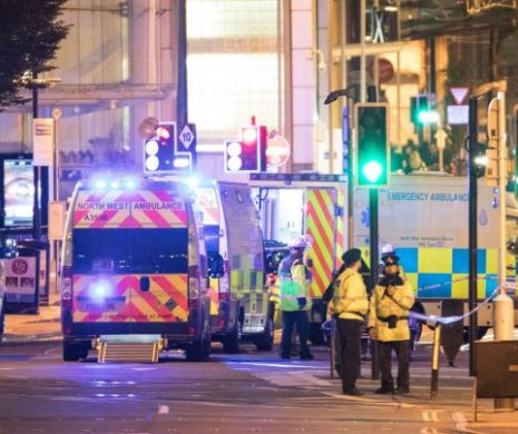 ATAC ARMAT în Manchester. ZECE persoane au fost duse de URGENȚĂ la SPITAL