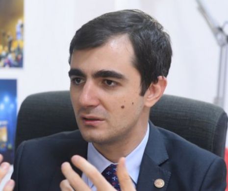 DEPUTAȚII USR provoacă noi CONTROVERSE. Hitler și Stalin, MODELE pentru noua GENERAȚIE de oameni POLITICI?
