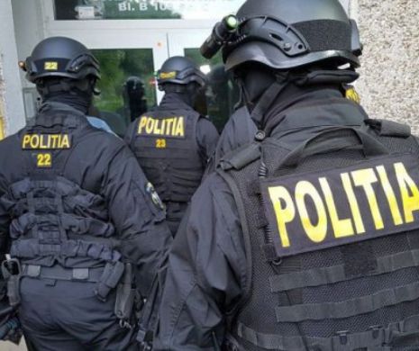 Flagrant cu 10.000 de euro. Un etnic rom i-a promis unui neamț că-l scapă, contra cost, de dosarul pentru trafic de droguri