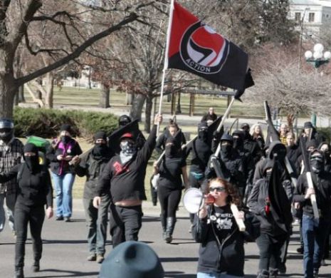 Gruparea ANTIFA din Germania susţine PROTESTELE de la Bucureşti. Foto în articol