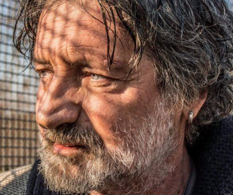 Jurnalistul italian de stânga, Enrico Nascimbeni, înjunghiat la Milano
