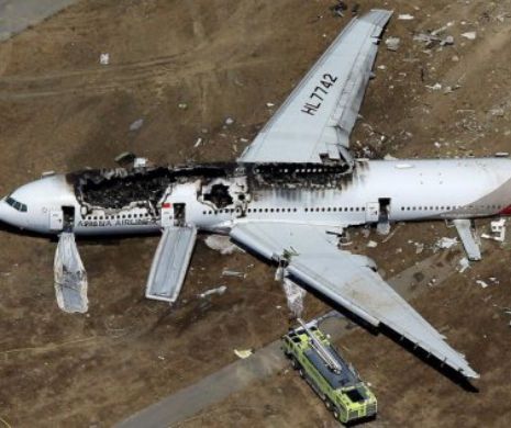 PANICĂ la ALTITUDINE. Un AVION s-a PRĂBUȘIT. Este INCREDIBIL ce s-a întâmplat cu PILOTUL