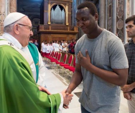 Papa Francis a MODIFICAT principiile ISTORICE ale Bisericii Catolice