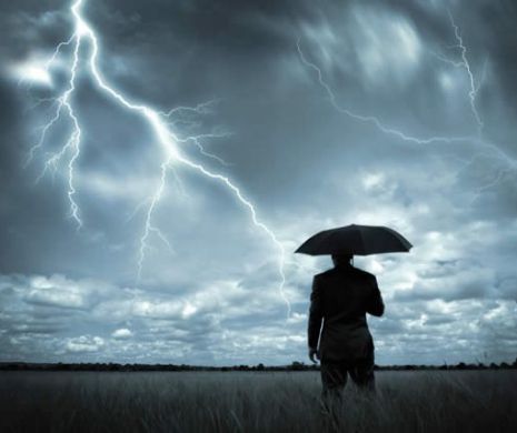 ROMÂNIA este LOVITĂ DE FURTUNI. Ultima ATENȚIONARE de la ANM. Meteorologii sunt în ALERTĂ