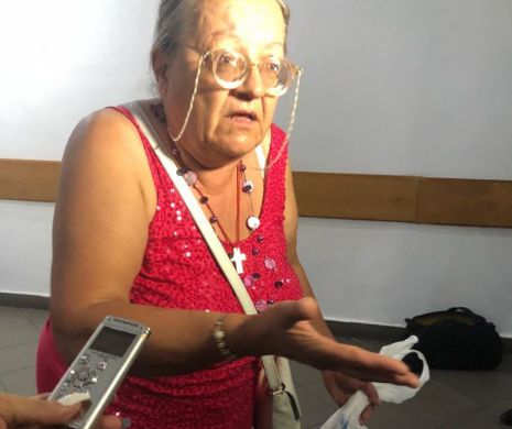 SCANDAL cu strigături și bătaie la Primăria Târgu Jiu. Totul a început de la o banală adeverință