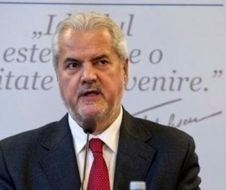 Adrian Năstase, reacţii după anunţul lui Dragnea: "PSD e la răscruce de drumuri"