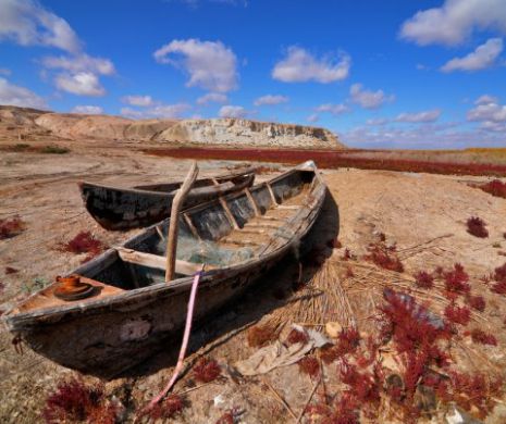 DESCOPERIREA care a ŞOCAT lumea. NAVA-FANTOMĂ, găsită de nişte PESCARI. Povestea care naşte o URIAŞĂ LEGENDĂ