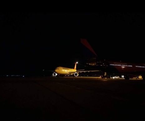 PANICĂ pe Aeroportul OTOPENI. Avion PUS în CARANTINĂ din cauza unui pasager cu o BOALĂ MORTALĂ, vinovată de EPIDEMII cu MILIOANE de VICTIME. Declarația INCREDIBILĂ a BOLNAVULUI