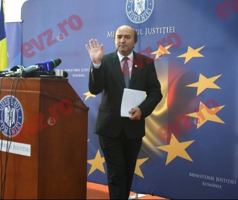 Scenariu EXPLOZIV pe scena Justiției. Înțelegere între Tudorel Toader și Iohannis? Detaliul care aduce MAREA ÎNTREBARE