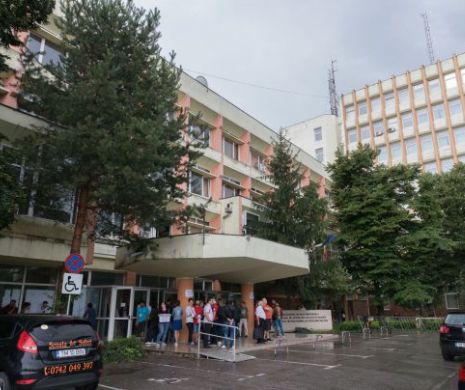 Sesiune de admitere la cea mai puternică universitate din vestul țării. Mai sunt peste 300 de locuri fara taxă