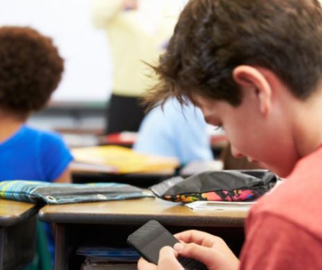 Ce modificare majoră s-a adus CARNETULUI DE ELEV. Ministerul Educației a schimbat conținutul