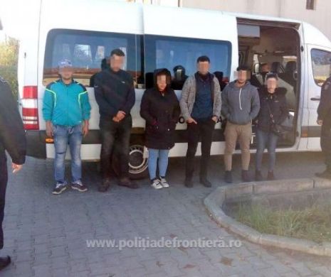 Doi irakieni, călăuze de migranți, au fost reținuți pentru trafic de persoane