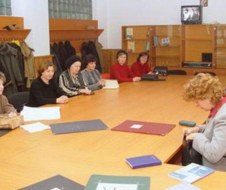 LOVITURĂ URIAȘĂ pentru PROFESORI. LEGE împotriva MEDITAȚIILOR