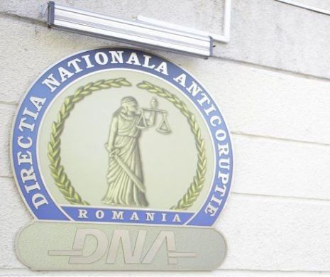 Medic de la Spitalul Militar, arestat. Acuzat de DNA că lua mită pentru pensionare