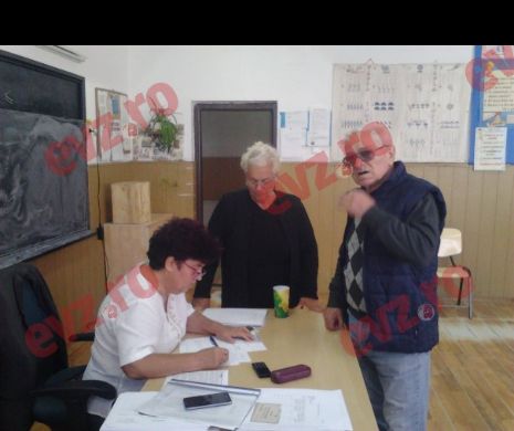 Populația va fi chemată la VOT prin intermediul televiziunilor și radioului. Este OBLIGATORIU