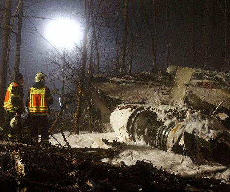 Un AVION a omorât trei oameni în GERMANIA