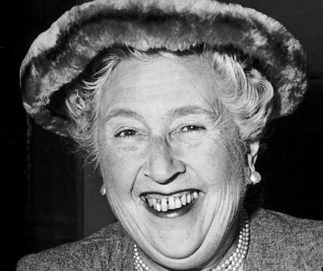 Viața secretă a scriitoarei Agatha Christie. A ajuns miliardară din scris fără să scrie un rând cu mâna ei!