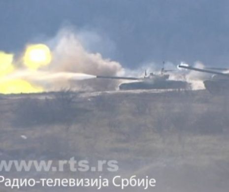 Armata sârbă se consolidează puternic. Se laudă cu numărul de tancuri