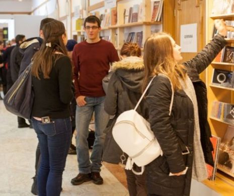 Ce scriitoare reprezintă România la Festivalul de Literatură din China?