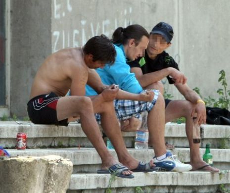 Consumator de droguri la 13 ani, dealer la 15! Povestea minorului care a fumat trei kg de marijuana în patru ani