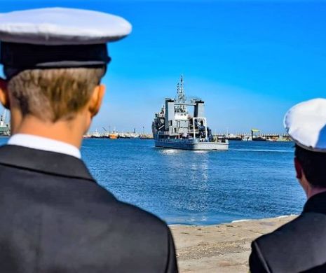Militarii Forțelor Navale, căzuți în misiuni, omagiați de Ziua Veteranilor din teatrele de operații