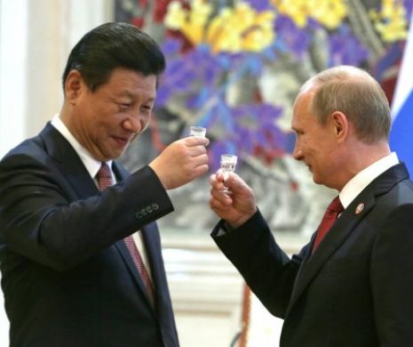 Rusia și China SFIDEAZĂ sancțiunile lui Trump. ARMELE curg de la Putin spre Xi Jinping