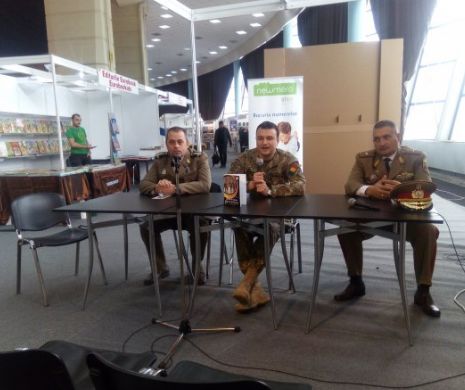 Un militar a dat ONORUL la GAUDEAMUS. Căpitan Florin Jianu: „Jurnal de misiune în țara de praf și piatră”. Dezvăluiri în ANUL CENTENAR: „Suntem și altceva decât bocanci și pas de defilare”