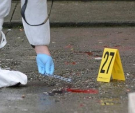 A băgat cuțitul în soţia lui, în faţa spitalului! Incidentul s-a petrecut în această dimineață